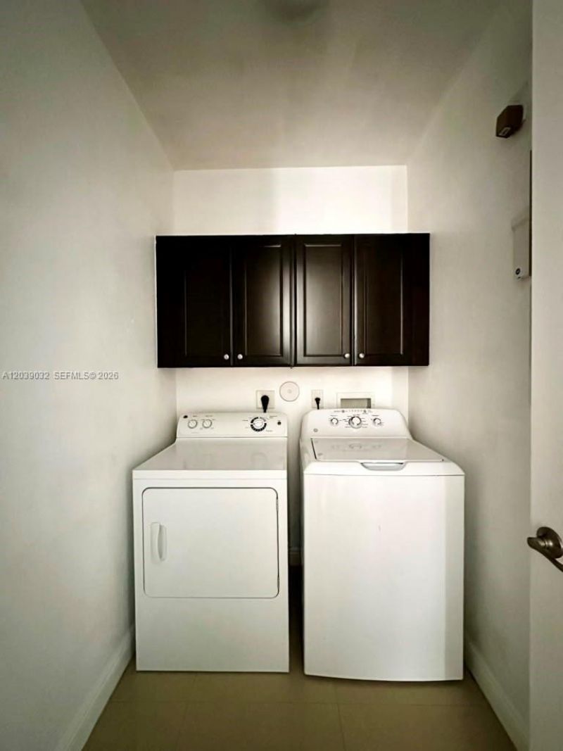 9825 NW 86th Ter , Doral, FL 33178 Photo