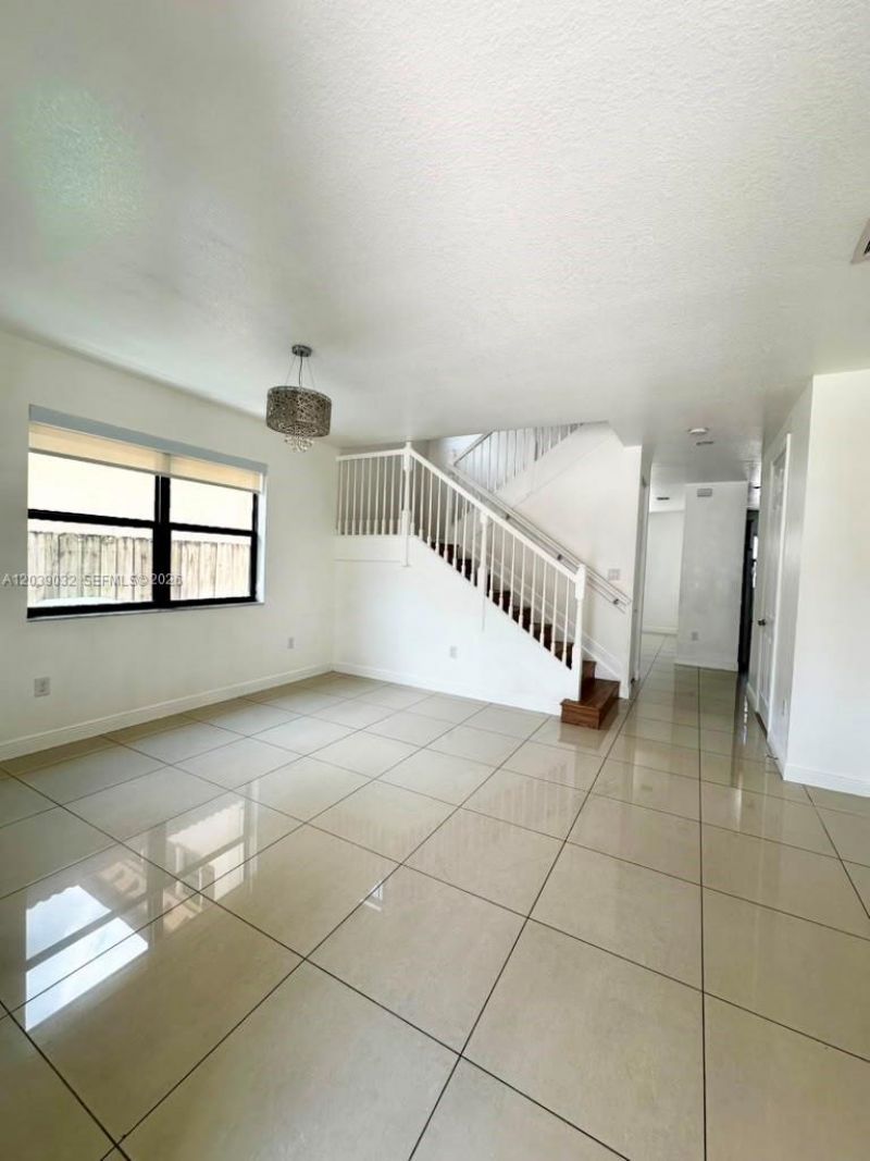 9825 NW 86th Ter , Doral, FL 33178 Photo