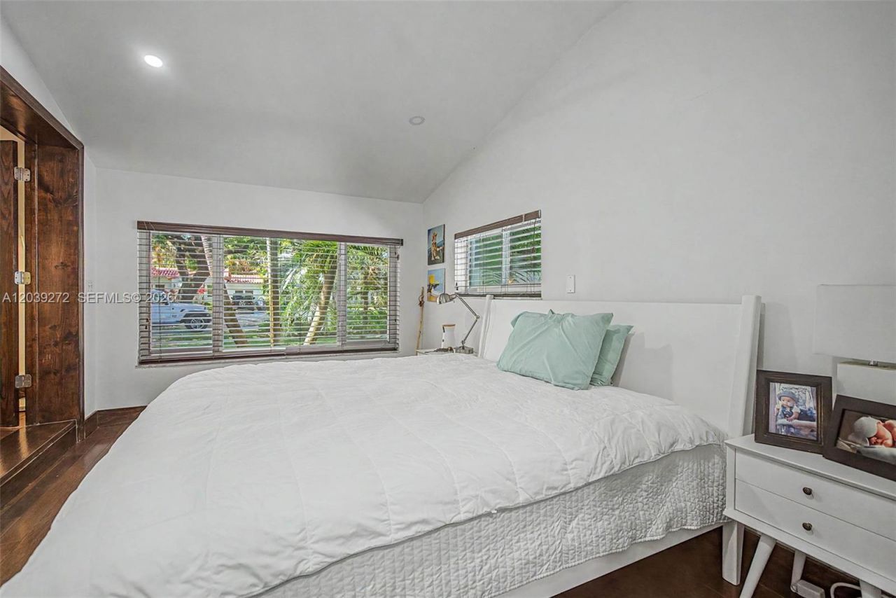 65 NW 107th St, Miami Shores, FL 33168 Photo