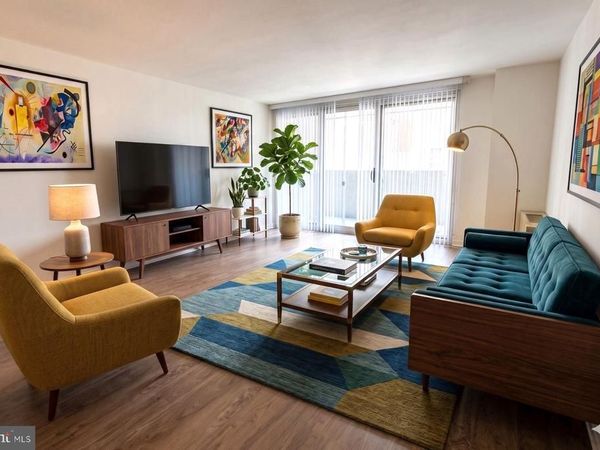 224 30 W RITTENHOUSE SQUARE, Unit 213, PHILADELPHIA, PA 19103