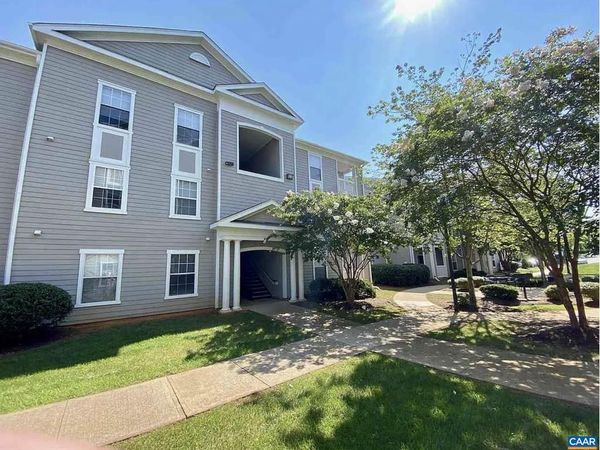 190 YELLOWSTONE DR , Unit 203, CHARLOTTESVILLE, VA 22903