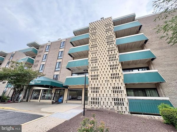 6133 LEESBURG PIKE, Unit 601, FALLS CHURCH, VA 22041