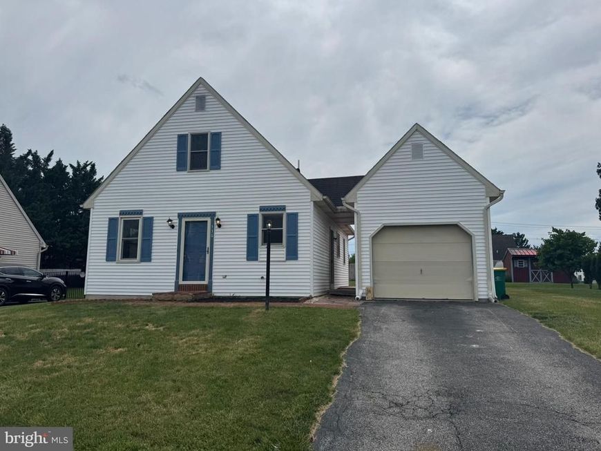 536 Bracken Drive , Chambersburg, PA 17201 Main Photo