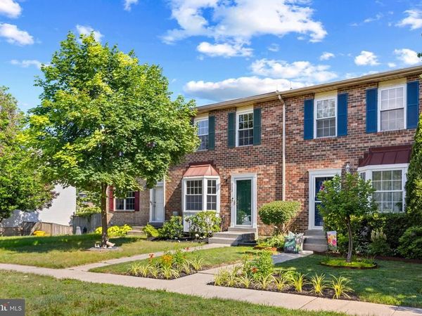 313 COOL BREEZE COURT, PASADENA, MD 21122