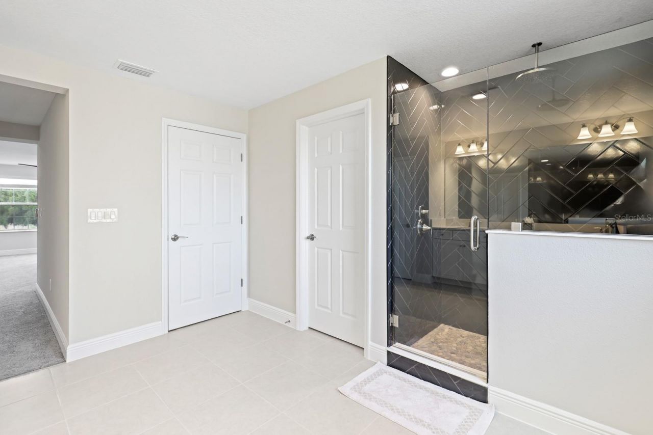 13180 Wellspring Drive , Lithia, FL 33547 Photo