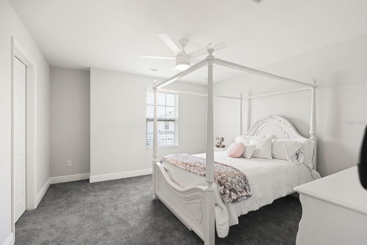 13180 Wellspring Drive , Lithia, FL 33547 Photo