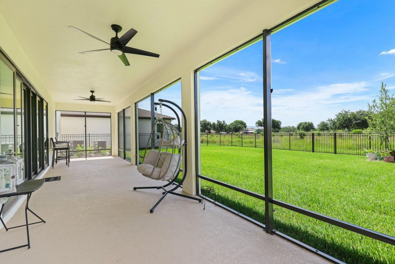 13180 Wellspring Drive , Lithia, FL 33547 Photo