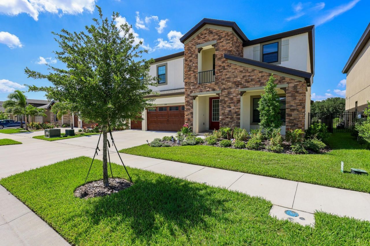 13180 Wellspring Drive , Lithia, FL 33547 Photo