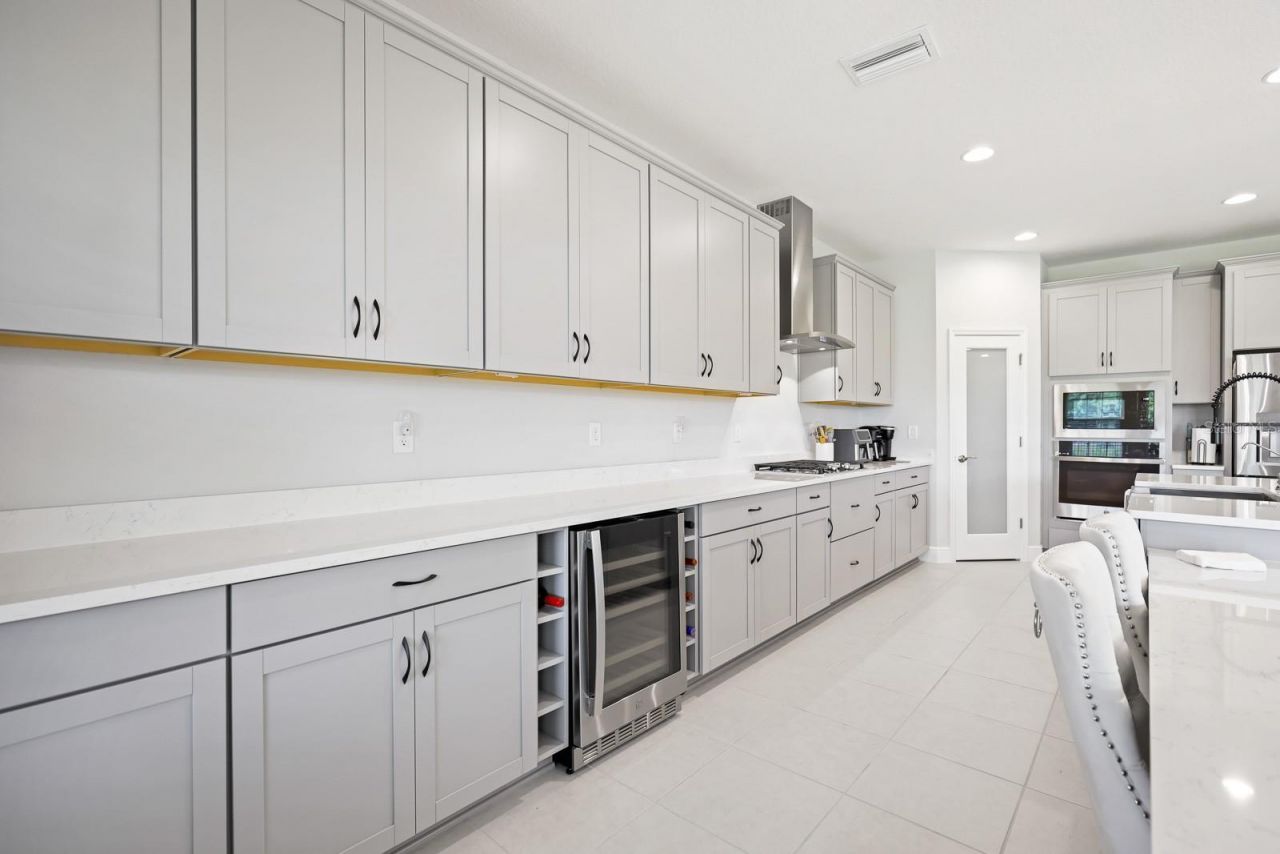 13180 Wellspring Drive , Lithia, FL 33547 Photo