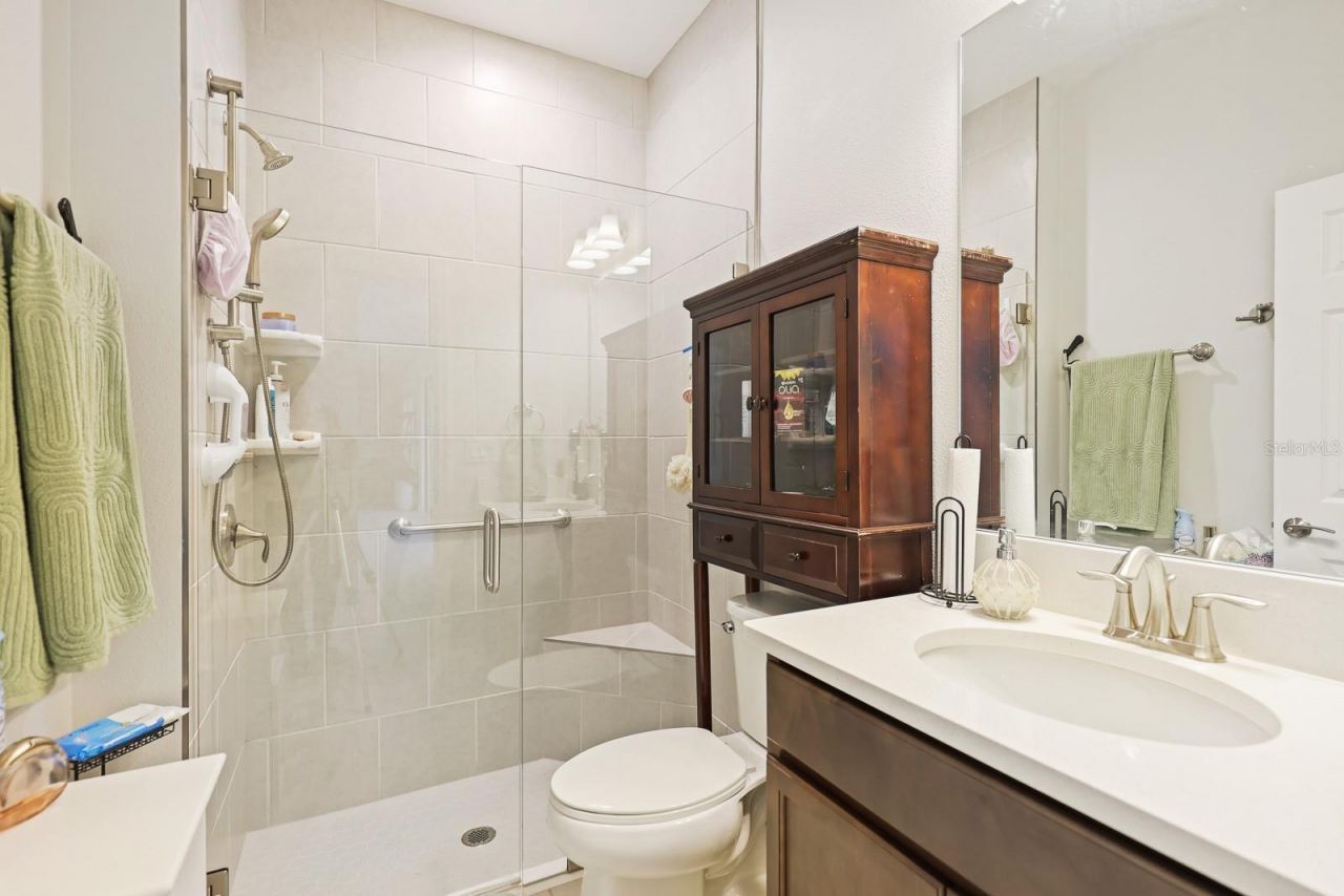 13180 Wellspring Drive , Lithia, FL 33547 Photo