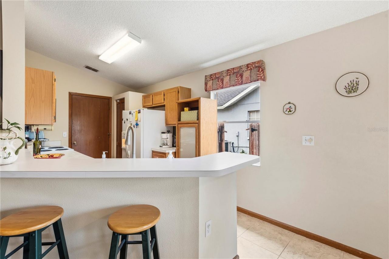 6937 42nd Court E, Sarasota, FL 34243 Photo