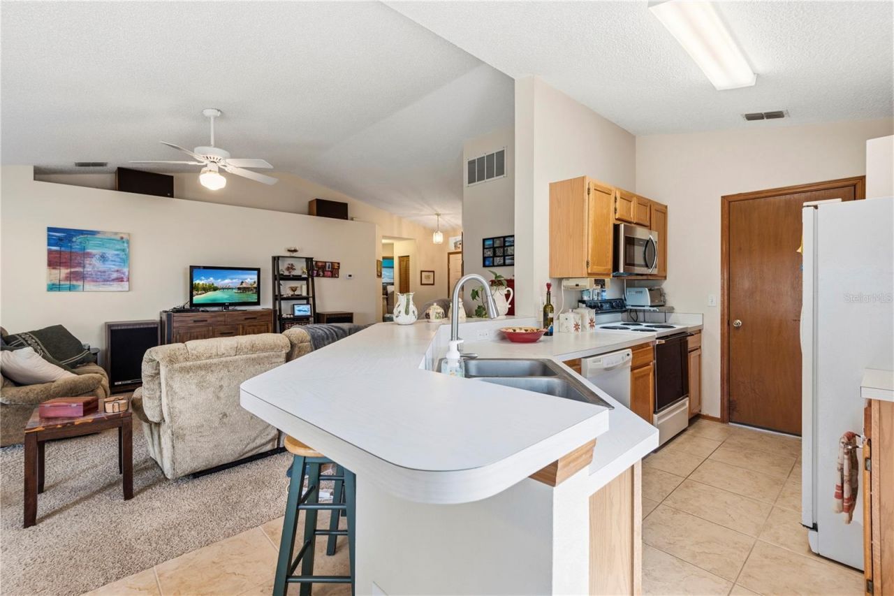 6937 42nd Court E, Sarasota, FL 34243 Photo
