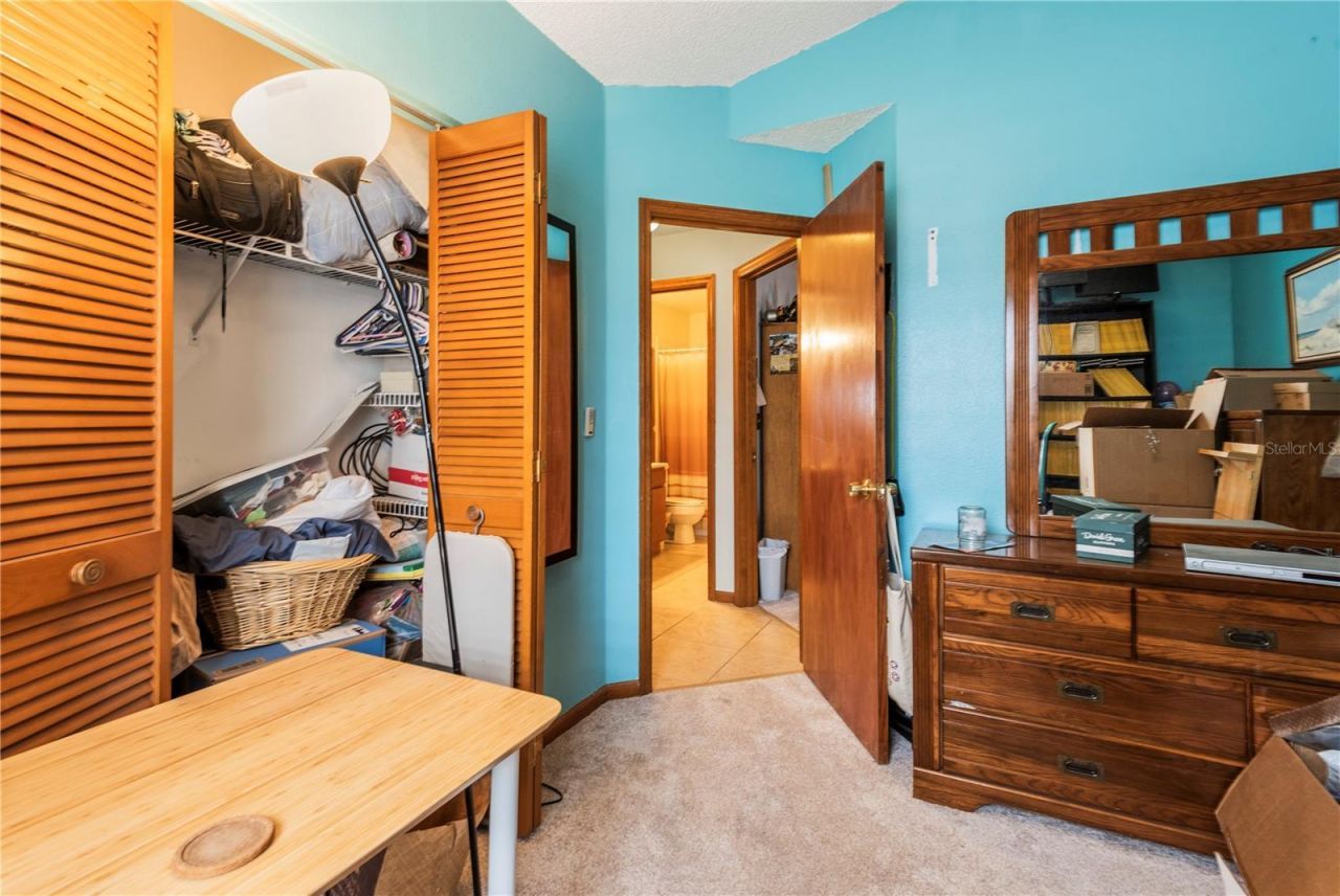 6937 42nd Court E, Sarasota, FL 34243 Photo
