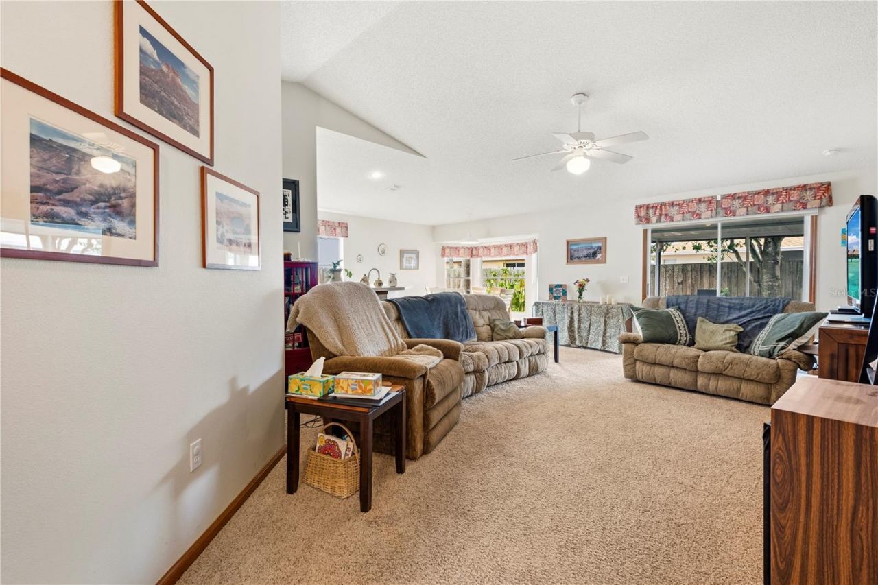 6937 42nd Court E, Sarasota, FL 34243 Photo