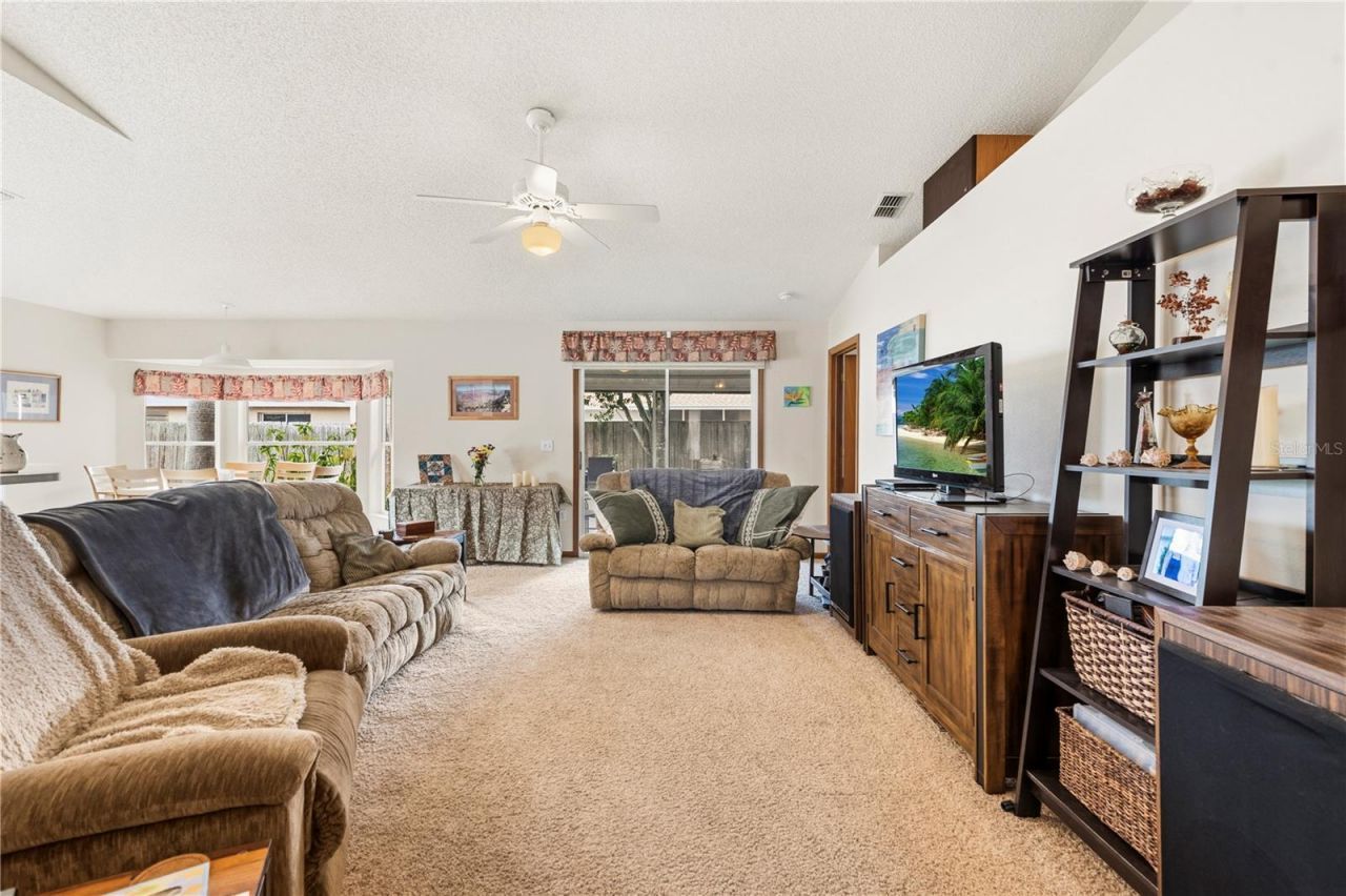 6937 42nd Court E, Sarasota, FL 34243 Photo