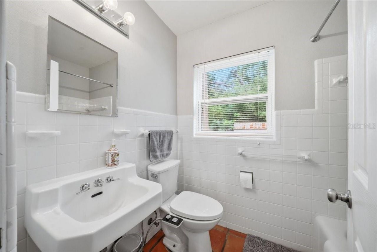 8095 Rose Avenue, Orlando, FL 32810 Photo