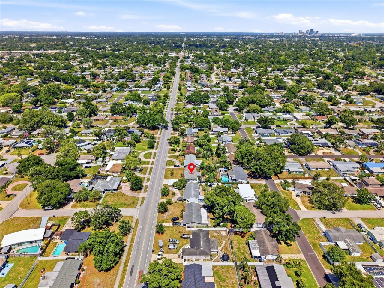 5586 30th Avenue N, Saint Petersburg, FL 33710 Photo