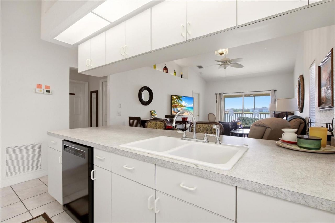 1512 Rio De Janeiro Avenue , Unit 428, Punta Gorda, FL 33983 Photo