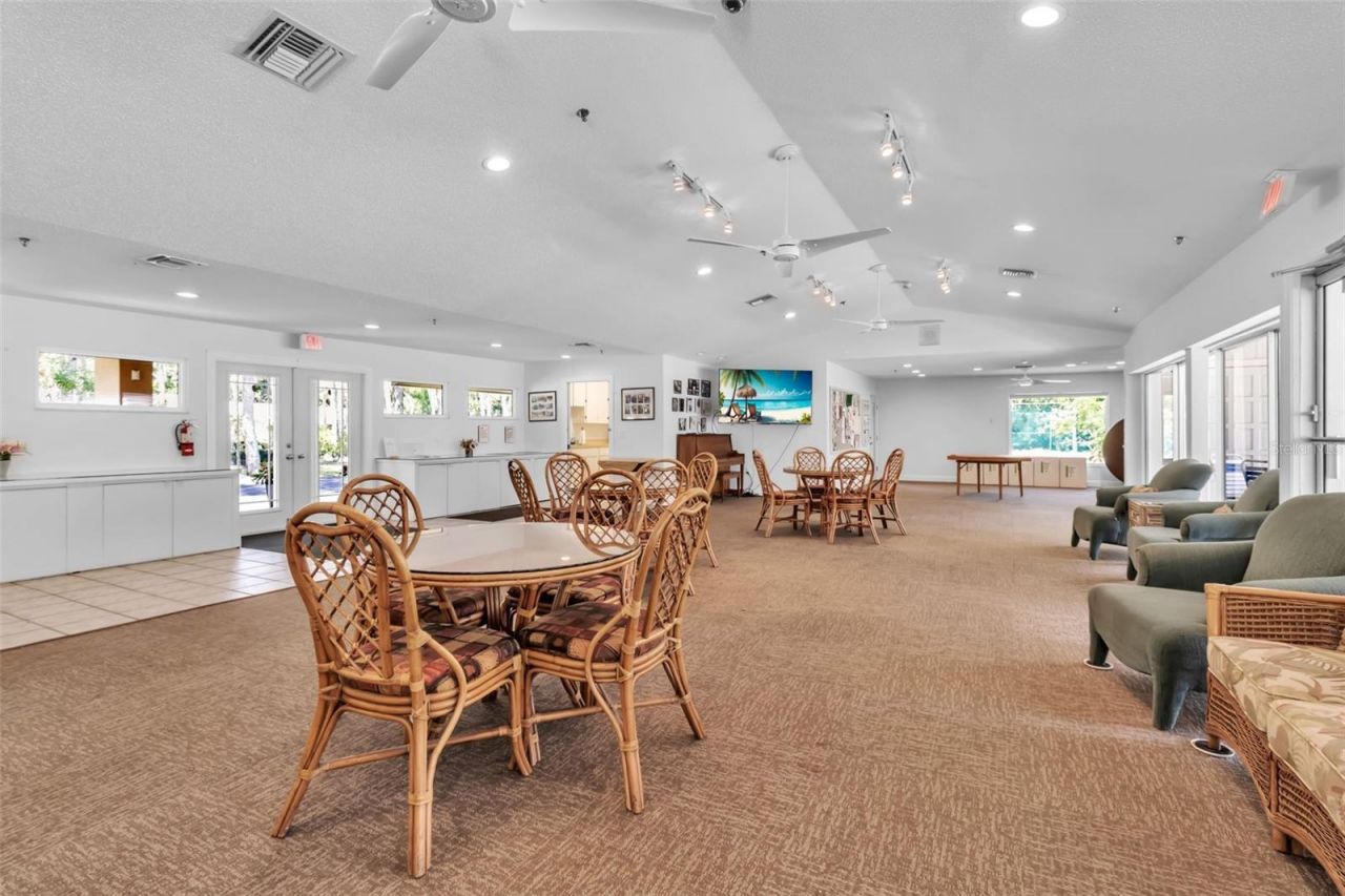 4877 Village Gardens Drive, Unit 193, Sarasota, FL 34234 Photo