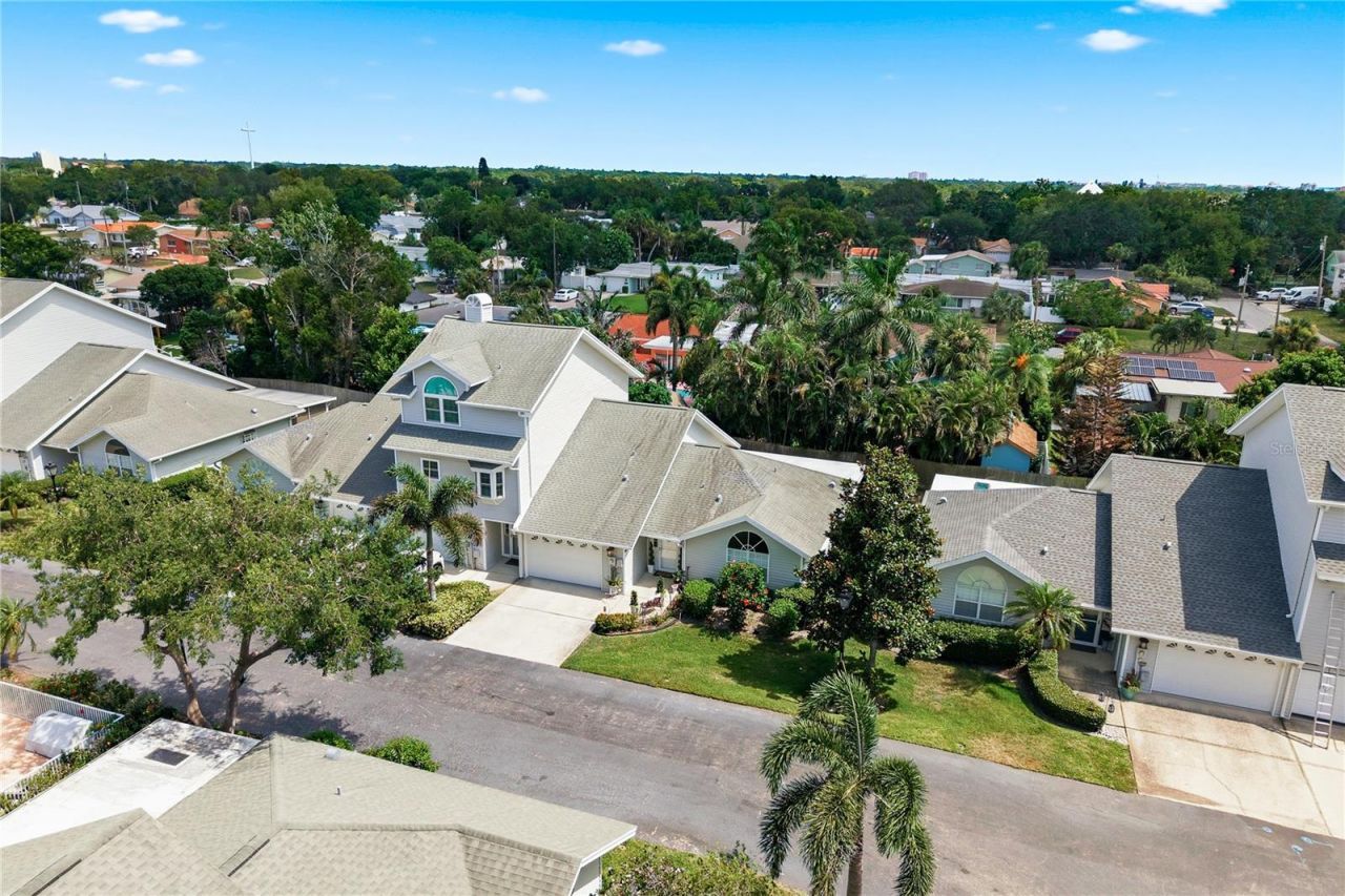 11722 Currie Lane, Unit H1, Largo, FL 33774 Photo