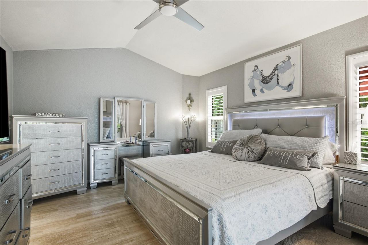 11722 Currie Lane, Unit H1, Largo, FL 33774 Photo