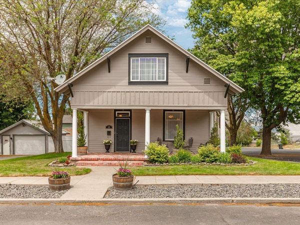 209 E 3rd Ave, Ritzville, WA 99169