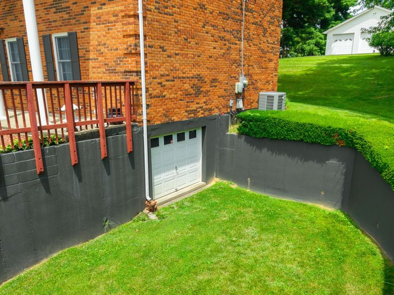 9146 Gunpowder Road, Florence, KY 41042 Photo 9