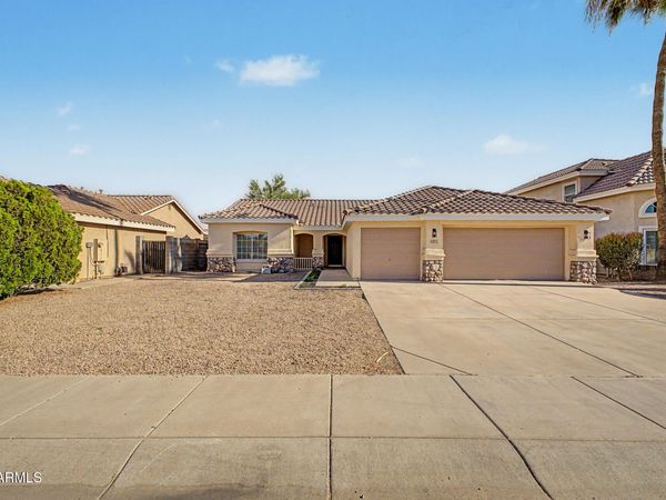 1015 W JUANITA Avenue, Gilbert, AZ 85233