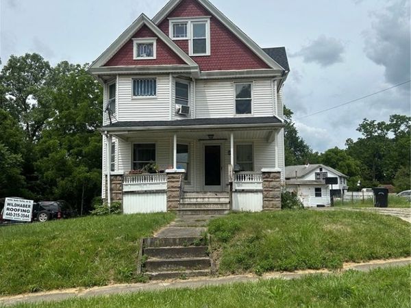 5 Water Street , Elyria, OH 44035