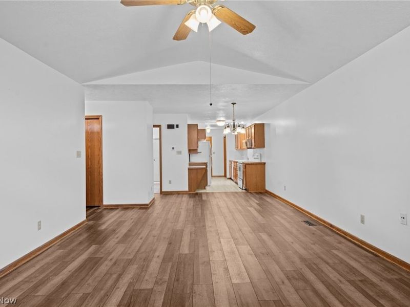 1543 Danube Drive NW, Uniontown, OH 44685 Photo 11