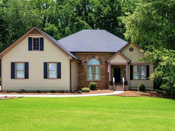 6155 Ivey Manor Drive , Cumming, GA 30040