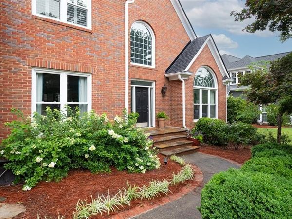 2031 Roydon Court SE, Smyrna, GA 30080