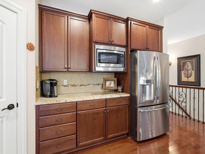 384 Woodgate Lane, Westerville, OH 43082 Photo 11