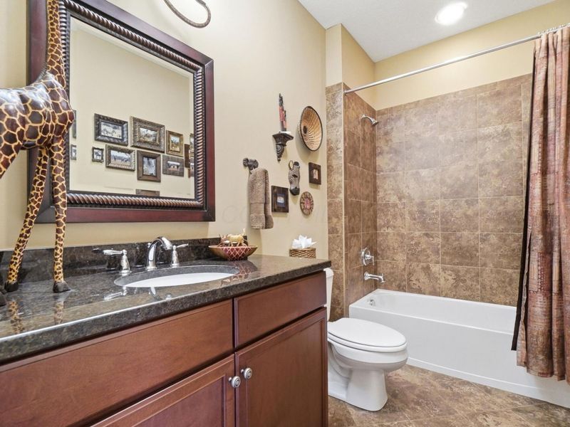 384 Woodgate Lane, Westerville, OH 43082 Photo 27