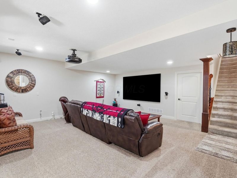 384 Woodgate Lane, Westerville, OH 43082 Photo 30
