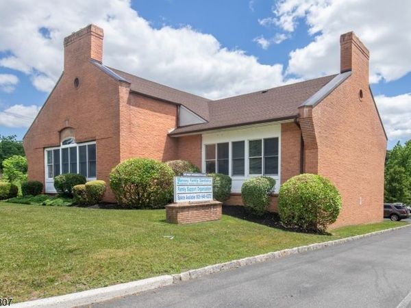 315 W Washington Ave, Washington, NJ 07882