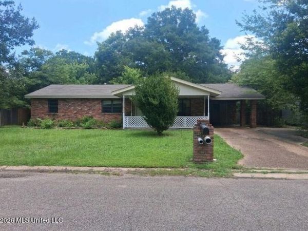 405 Springdale Drive, Columbus, MS 39702