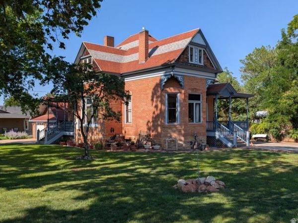 17 W 100 S, Kanab, UT 84741
