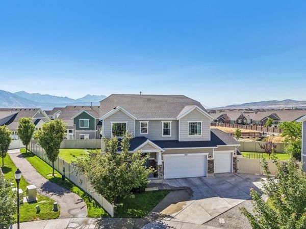 5481 W TURRET ARCH LN , Herriman, UT 84096