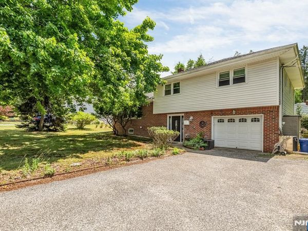310 Ruckman Road, CLOSTER, NJ 07624