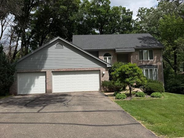 2701 Sylvan Road S, Hopkins, MN 55305