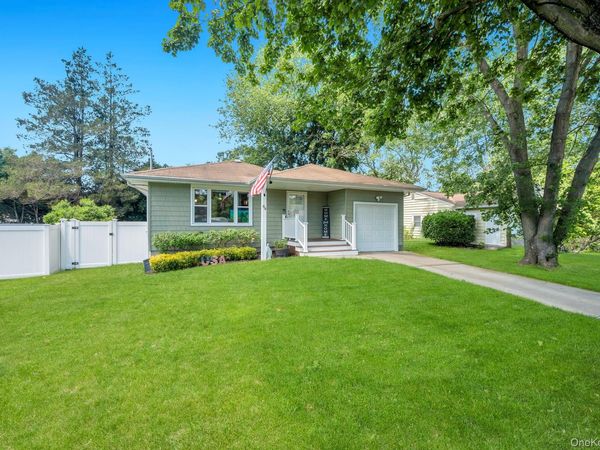 84 Oneida Avenue, South Setauket, NY 11720