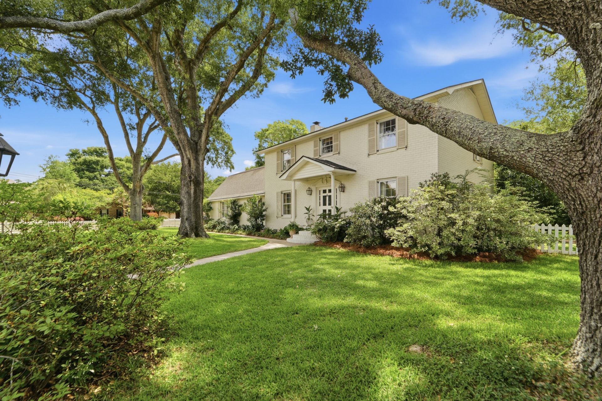 680 Fort Sumter Drive Photo 6