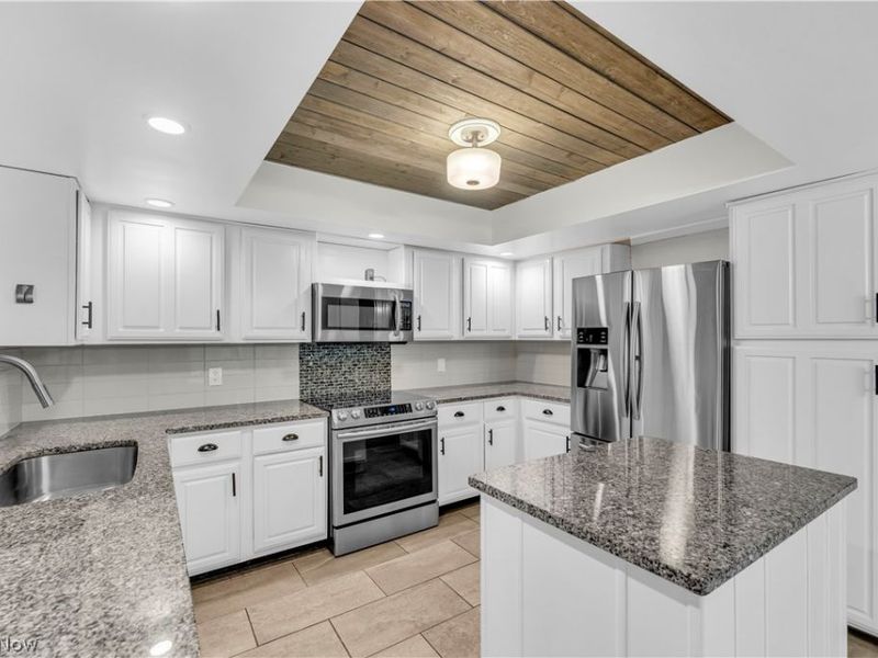 16543 Peppergrass Circle, Strongsville, OH 44136 Photo 14