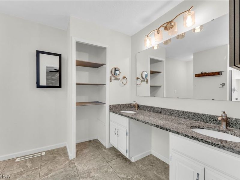 16543 Peppergrass Circle, Strongsville, OH 44136 Photo 25