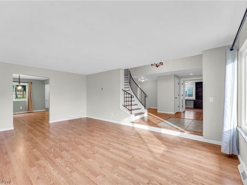 16543 Peppergrass Circle, Strongsville, OH 44136 Photo 8