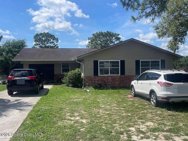 445 Spring Drive , Ocala, FL 34472