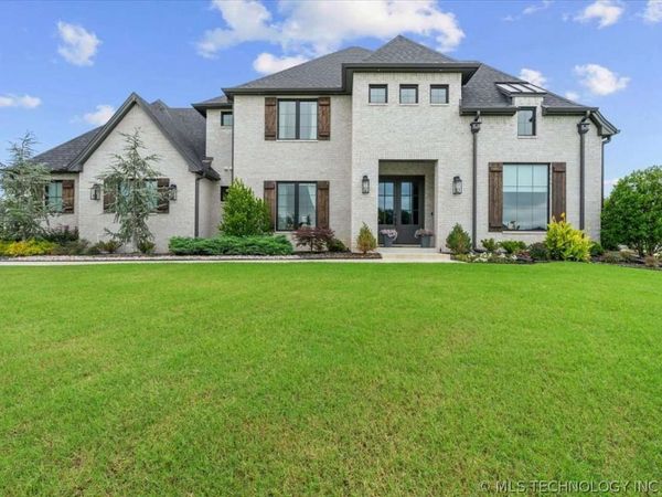 13655 S 26th Street, Broken Arrow, OK 74008