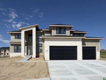 21901 Buchanan Parkway, Gretna, NE 68028