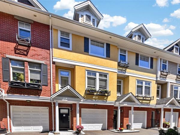 50 Mill St , Unit #109, Nanaimo, BC V9R 5A6